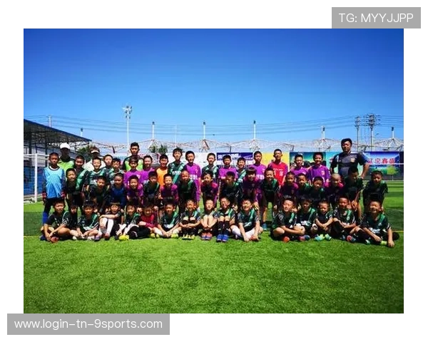 足球夏训营吸引海外教练交流战术理念，足球夏令营wbf